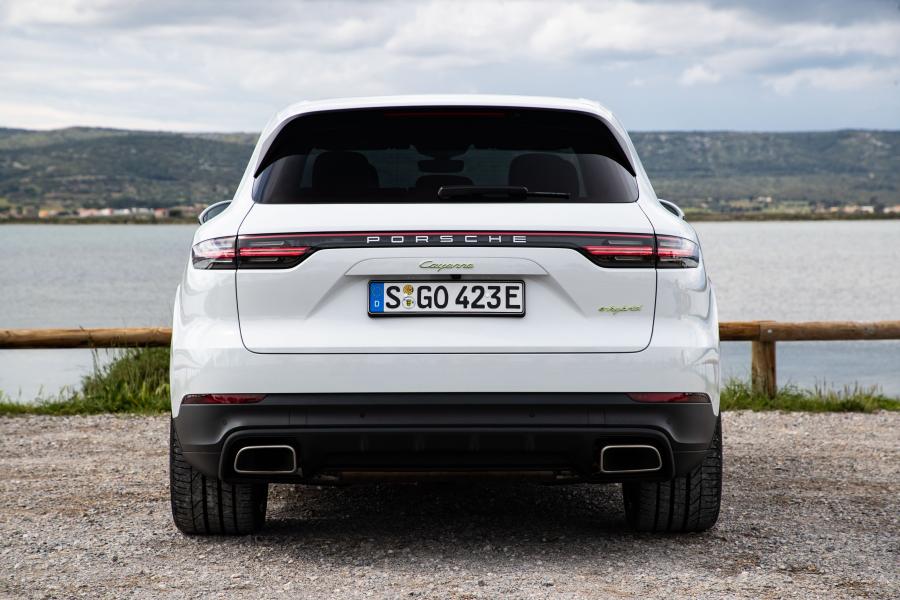  Porsche Cayenne E-Hybrid (PO536) 2018 года  (WW) (фото 26 из 85)